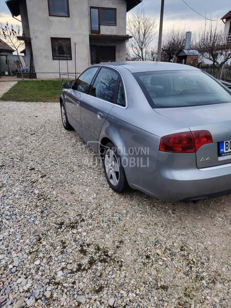 Audi A4 BLB041425
