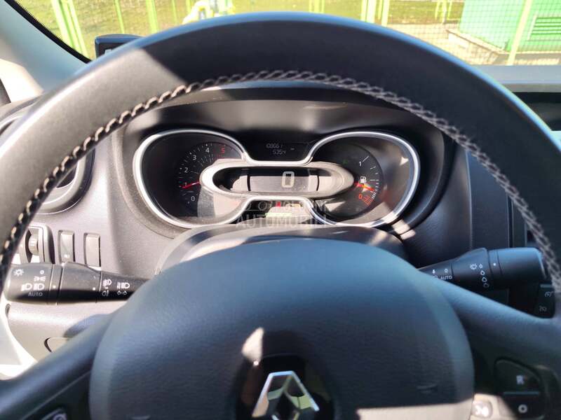 Renault Trafic 2.0