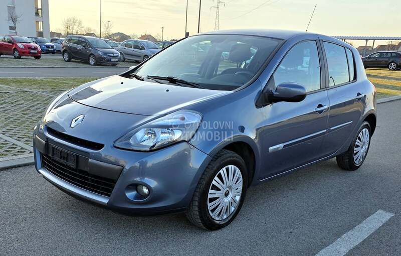 Renault Clio N.O.V