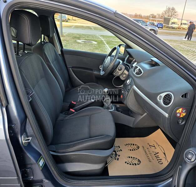 Renault Clio N.O.V