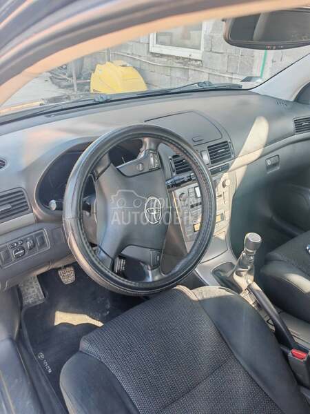 Toyota Avensis 2.0 d4d