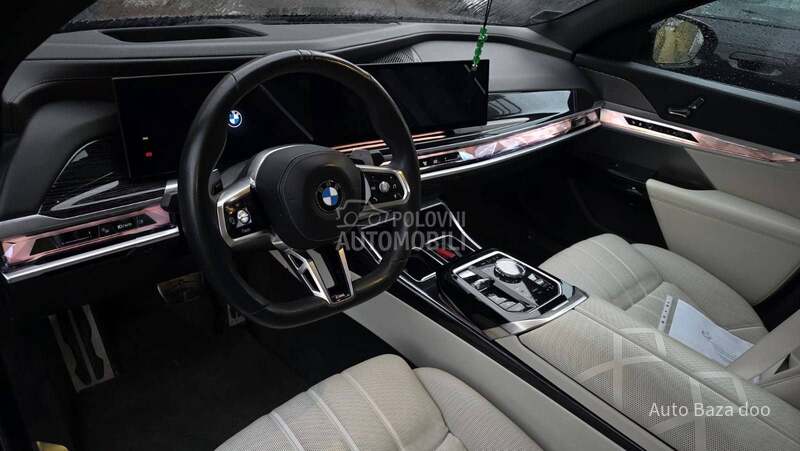 BMW 740 