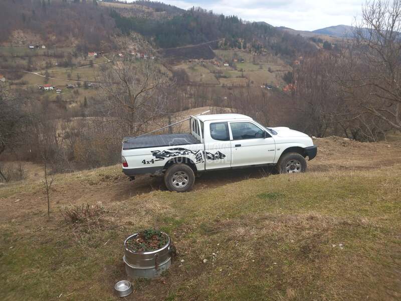 Mitsubishi L200 