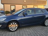 Opel Astra J 1.6 cosmo