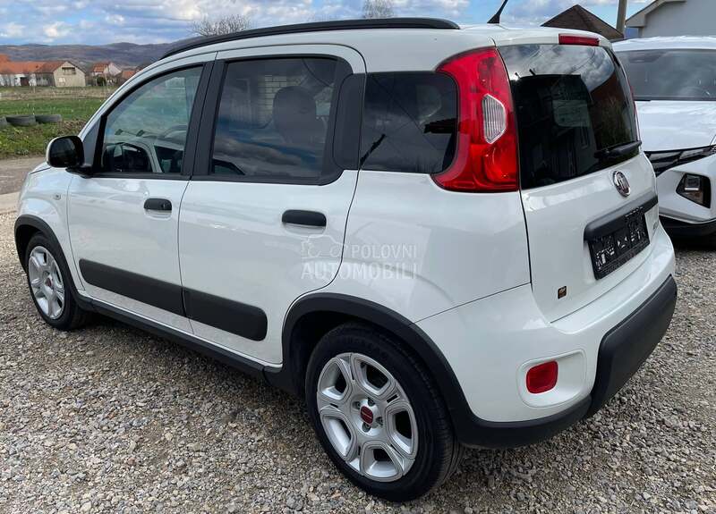 Fiat Panda Hybrid / P.l.i.n