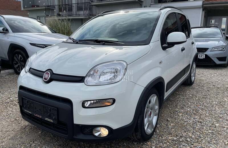 Fiat Panda Hybrid / P.l.i.n