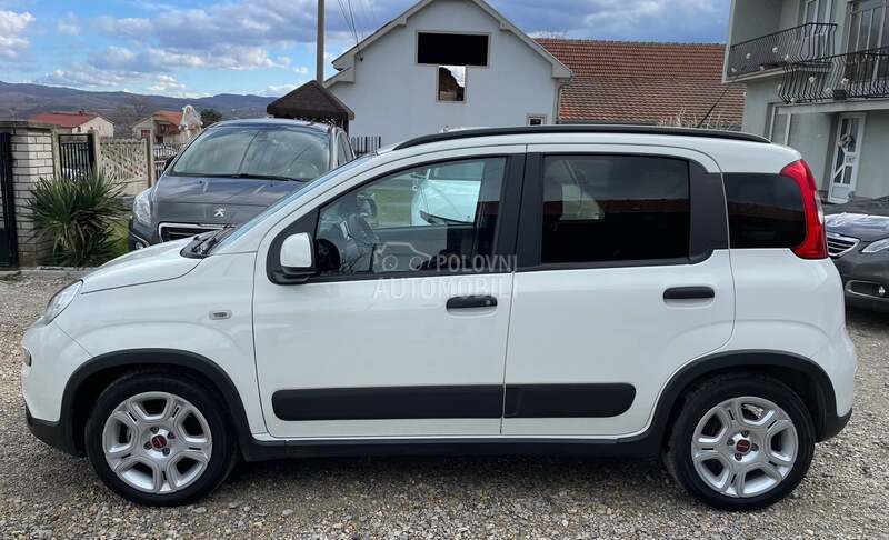 Fiat Panda Hybrid / P.l.i.n
