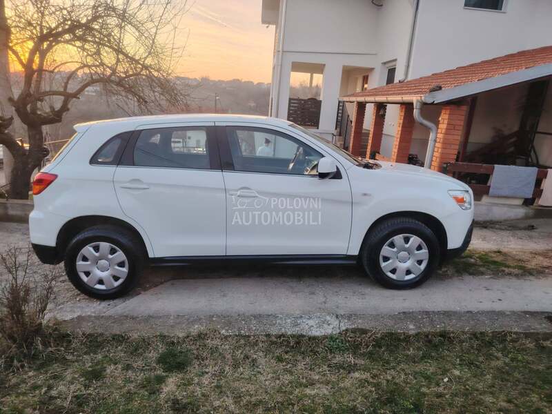 Mitsubishi ASX 