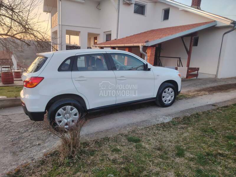 Mitsubishi ASX 