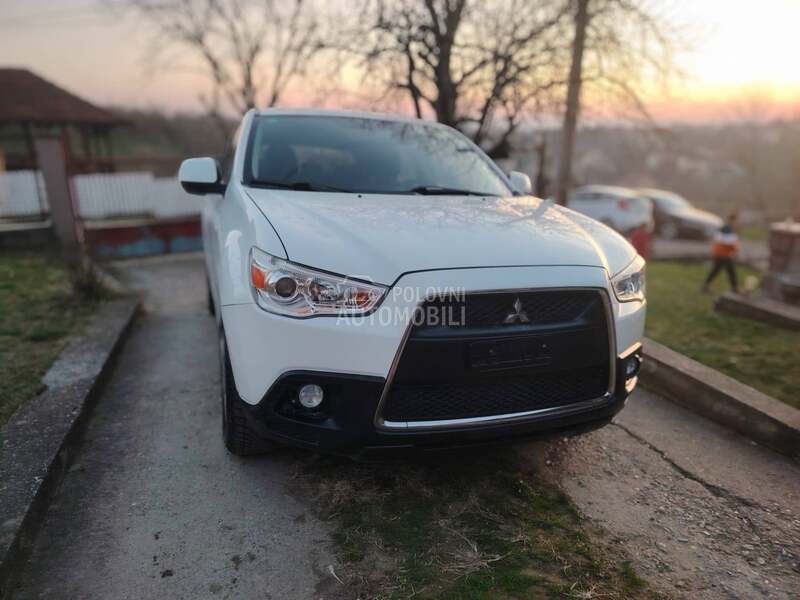 Mitsubishi ASX 