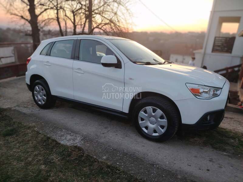 Mitsubishi ASX 