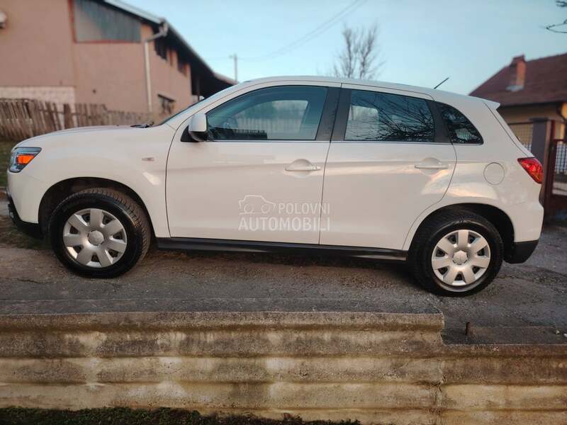 Mitsubishi ASX 