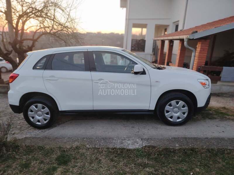 Mitsubishi ASX 