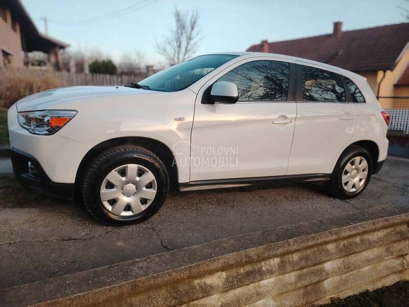 Mitsubishi ASX 