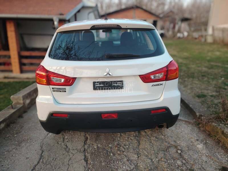Mitsubishi ASX 