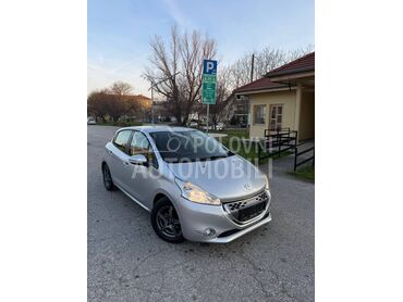 Peugeot 208 AUT0MATIK/T0P/ACTIV