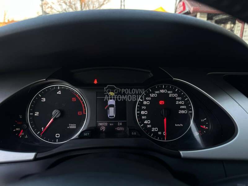 Audi A4 S-LINE DIODA