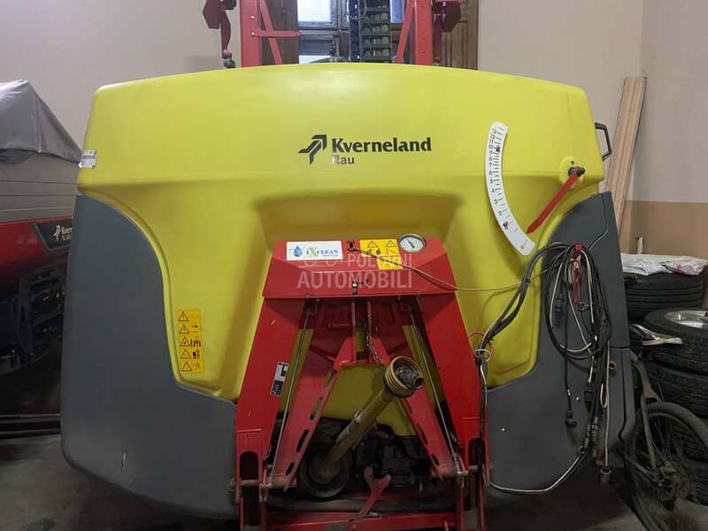 Kverneland iXter B13