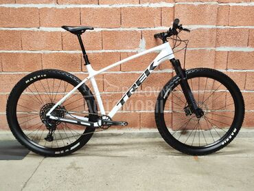 Trek Marlin 7 Dropper