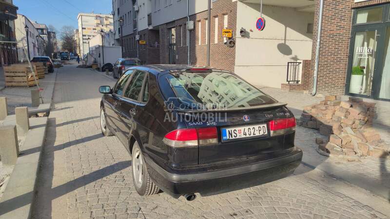 Saab 9-3 2.0