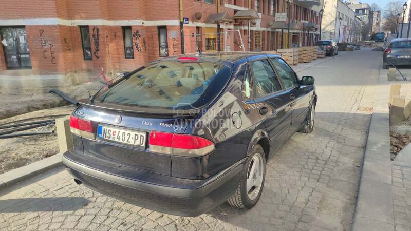 Saab 9-3 2.0