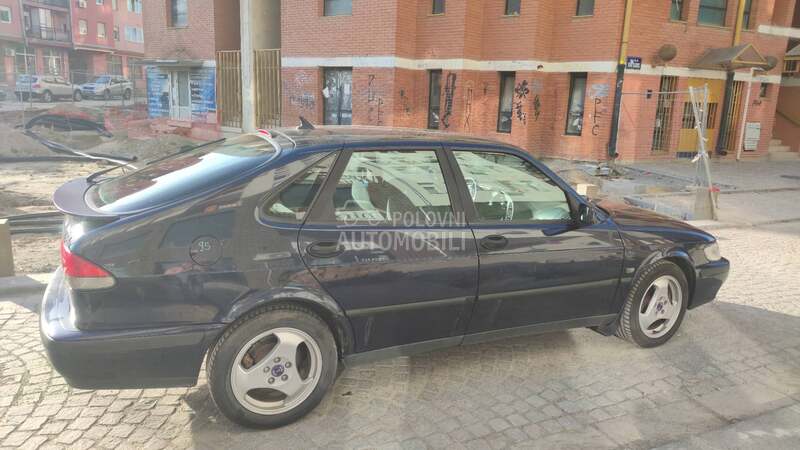 Saab 9-3 2.0