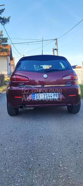 Alfa Romeo 147 