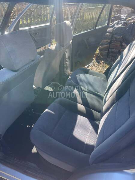 Volkswagen Golf 2 GTI