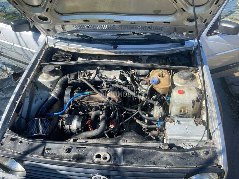 Volkswagen Golf 2 GTI