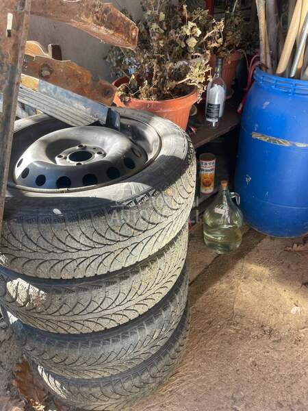 Volkswagen Golf 2 GTI