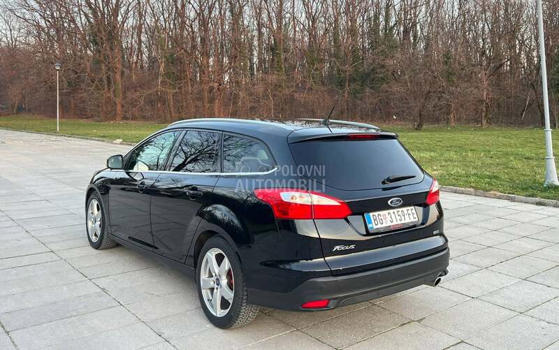 Ford Focus TITANIUM
