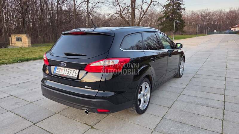 Ford Focus TITANIUM