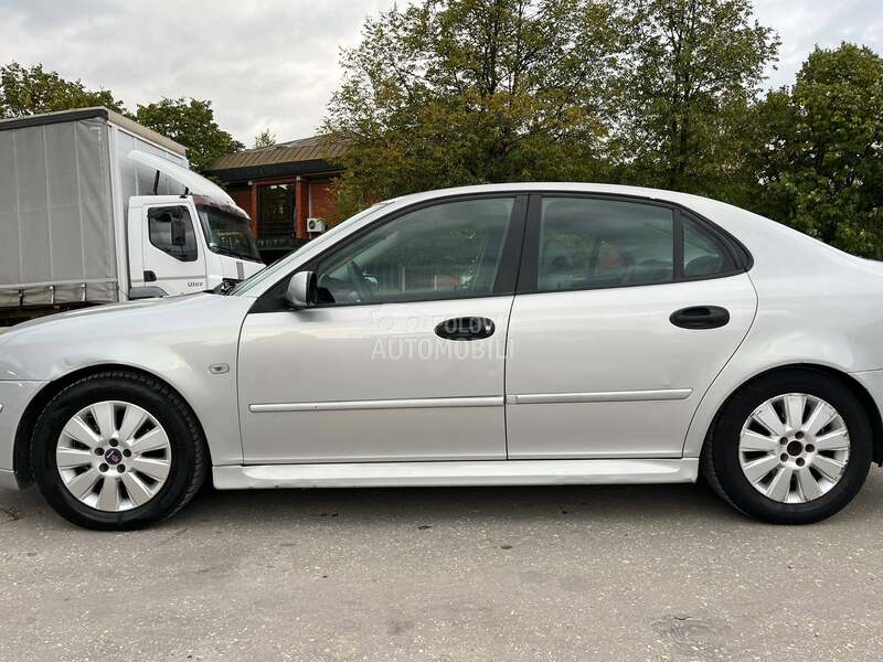 Saab 9-3 