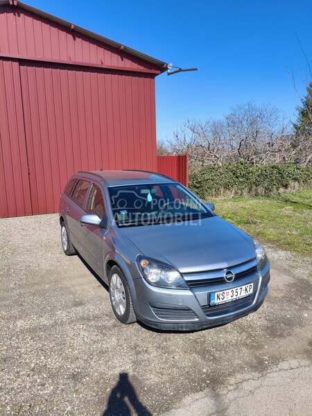Opel Astra H 