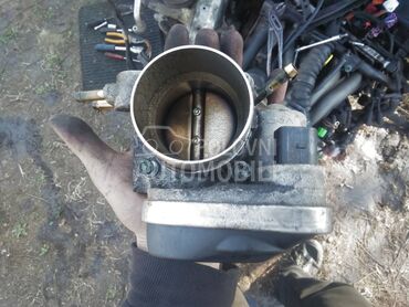 Klapna gasa 2.0 8V za Volkswagen Passat B5.5