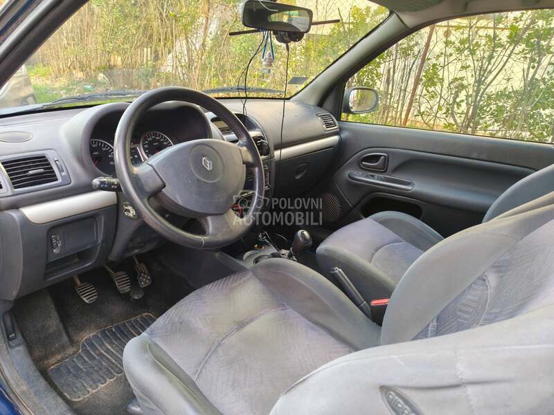 Renault Clio 1.6