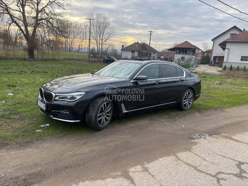 BMW 740 