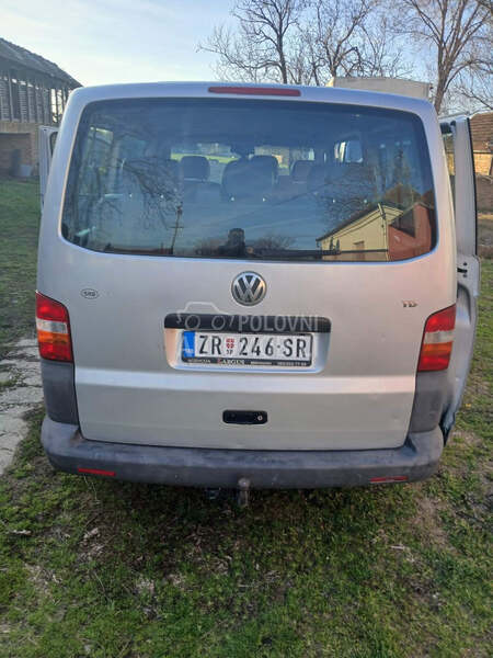 Volkswagen Transporter T5 