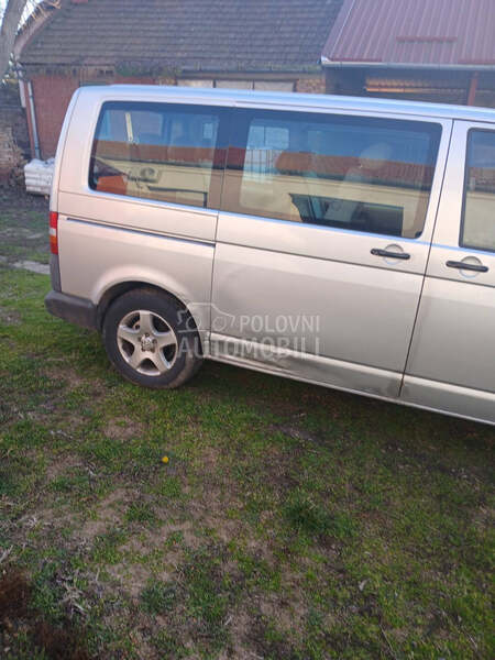 Volkswagen Transporter T5 