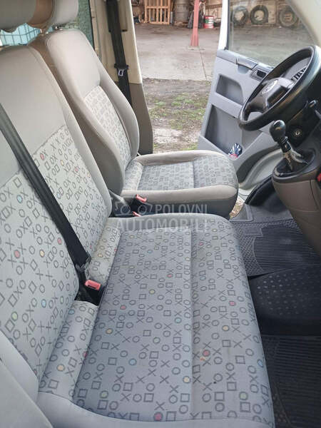 Volkswagen Transporter T5 