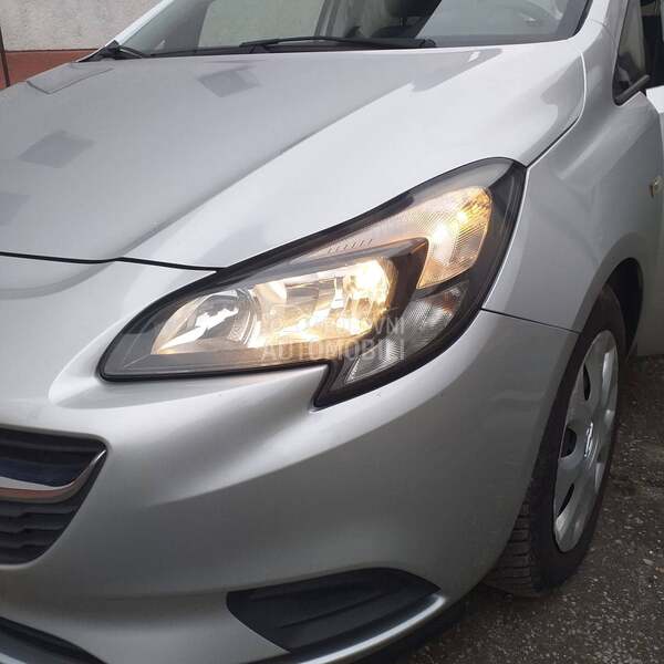 Opel Corsa E 1.0 T ŠVAJCARSKA