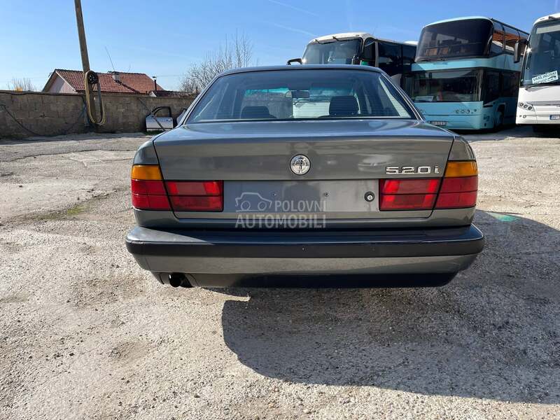BMW 520 E34