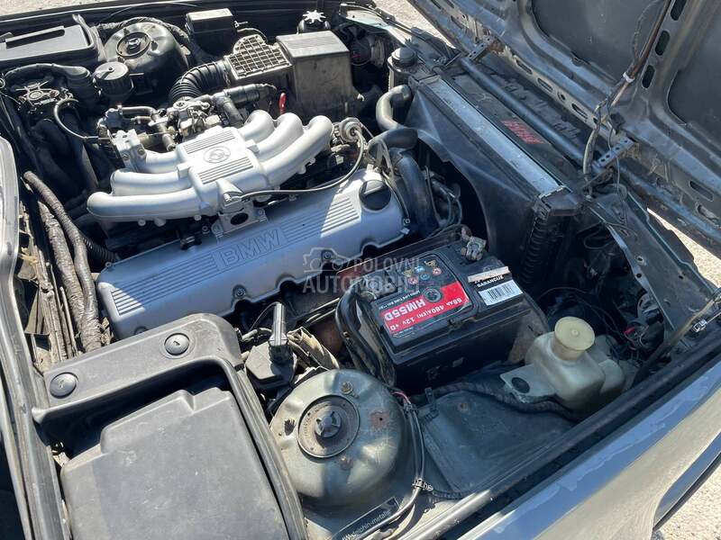 BMW 520 E34