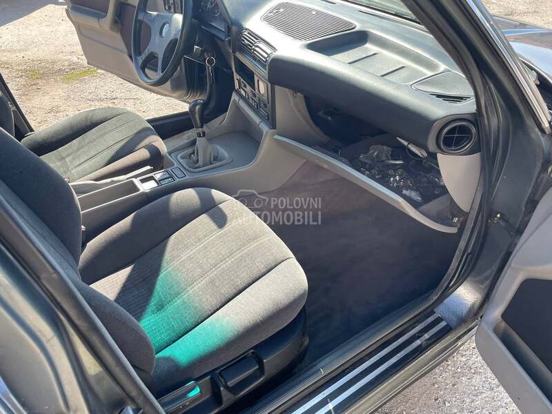 BMW 520 E34