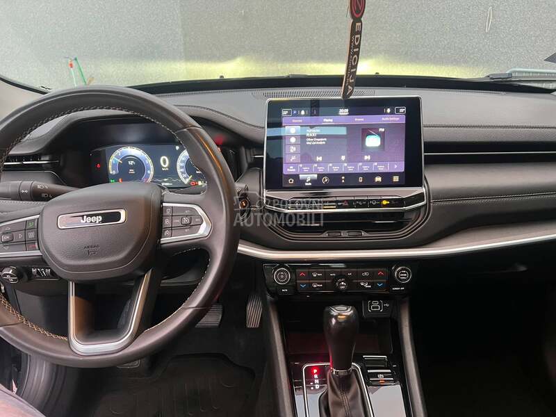 Jeep Compass Limited AUT