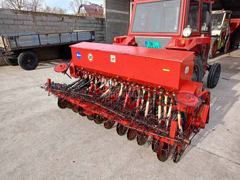 IMT Sejalica za zito