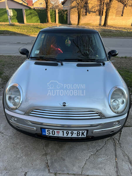 MINI Cooper 