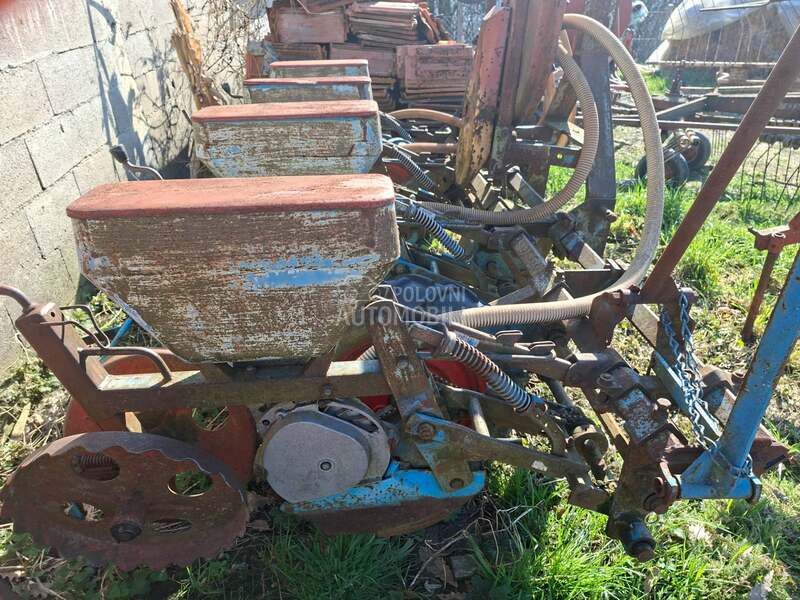 Monosem Pneumacka sejalica