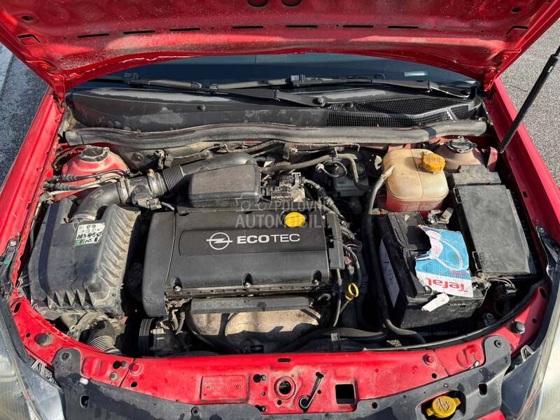 Opel Astra H 