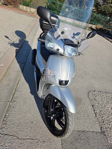Peugeot Tweet 150 ABS